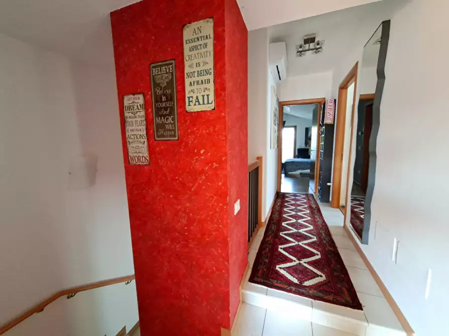 Immagine 11 di Casa bifamiliare in vendita  a Due Carrare