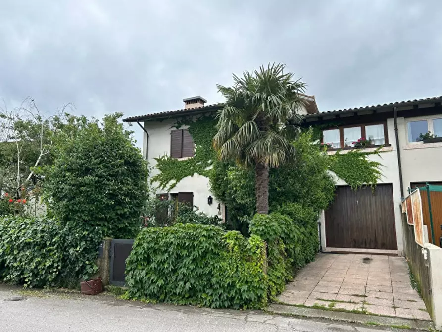 Immagine 3 di Appartamento in vendita  in Via Monte Spinoncia, 48, 36061 Bassano del Grappa VI, Italia a Bassano Del Grappa