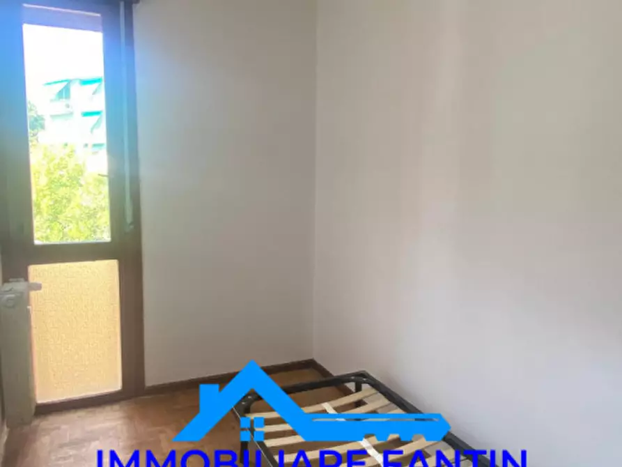 Immagine 21 di Appartamento in affitto  in Viale Luzzati a Treviso