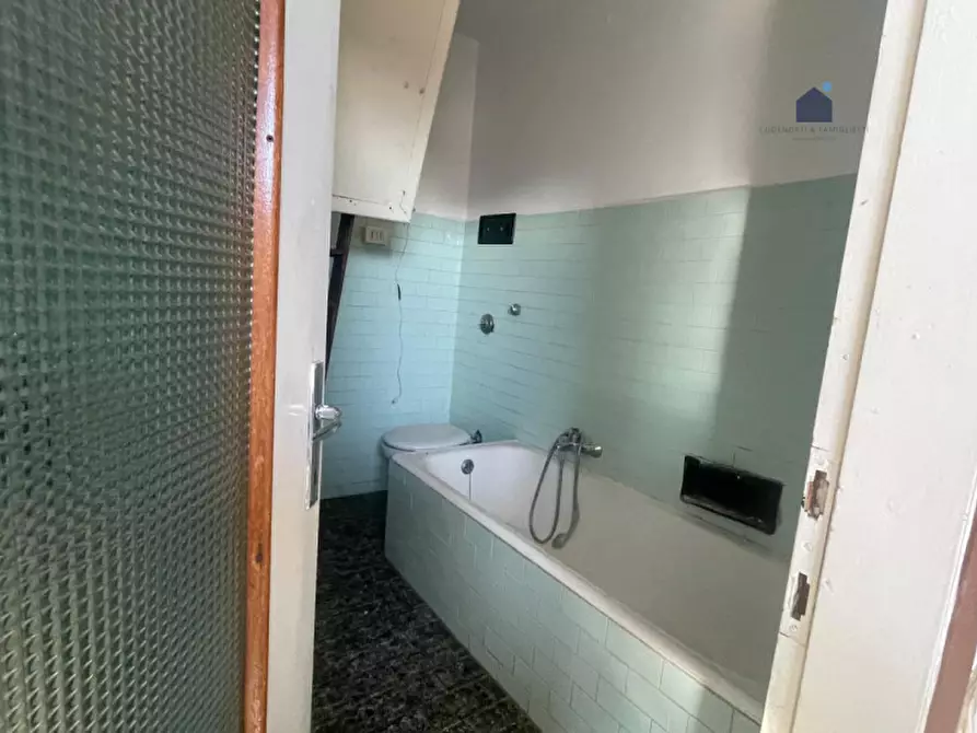 Immagine 11 di Casa indipendente in vendita  in via san rocco a Manerba Del Garda