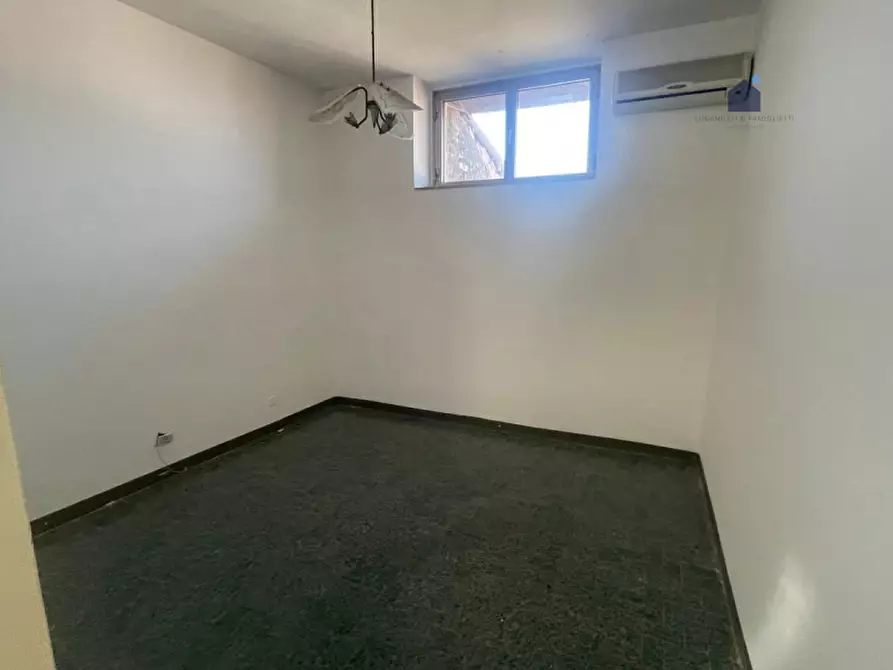 Immagine 12 di Casa indipendente in vendita  in via san rocco a Manerba Del Garda