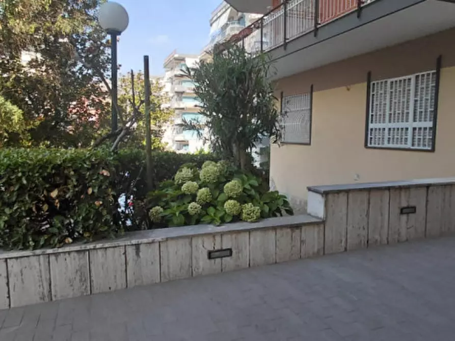 Immagine 1 di Appartamento in affitto  in Via Domenico Fontana 137 a Napoli