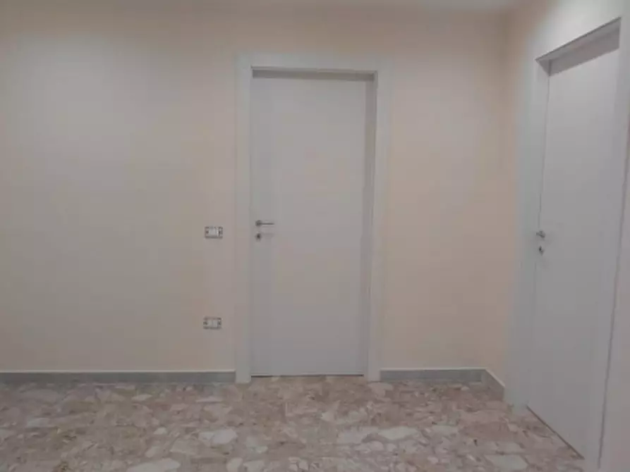 Immagine 5 di Appartamento in affitto  in Via Domenico Fontana 137 a Napoli
