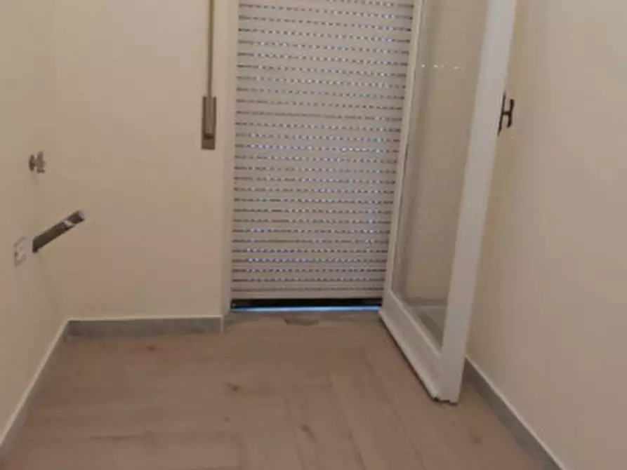 Immagine 10 di Appartamento in affitto  in Via Domenico Fontana 137 a Napoli