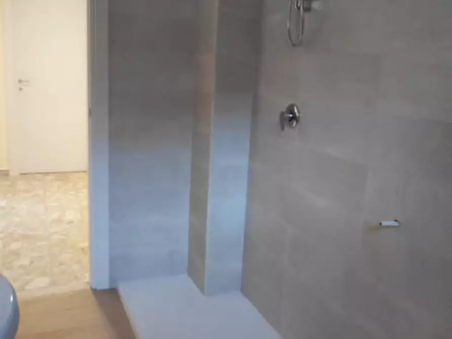 Immagine 21 di Appartamento in affitto  in Via Domenico Fontana 137 a Napoli