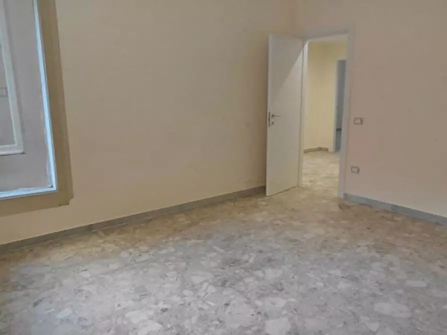 Immagine 24 di Appartamento in affitto  in Via Domenico Fontana 137 a Napoli