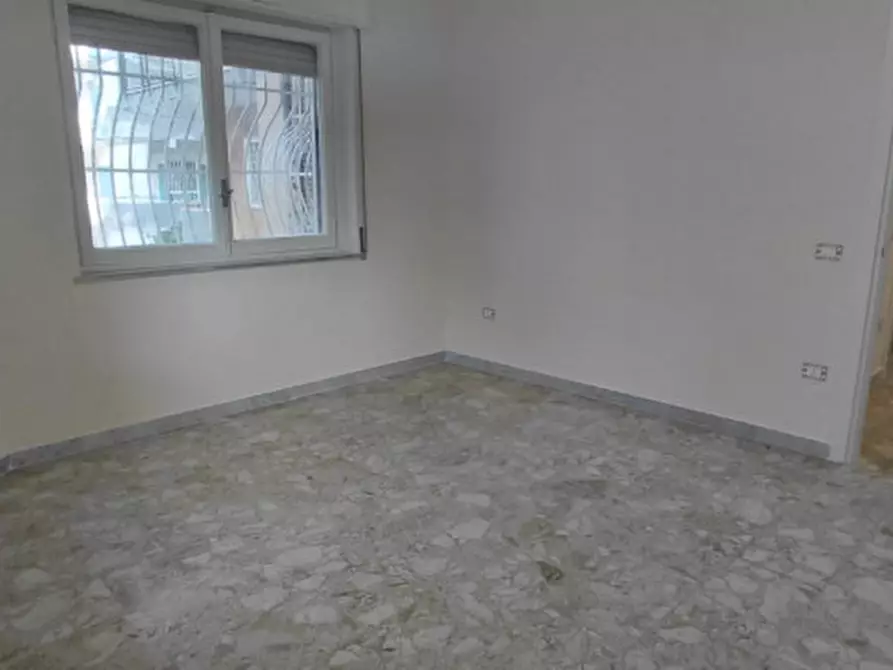Immagine 32 di Appartamento in affitto  in Via Domenico Fontana 137 a Napoli