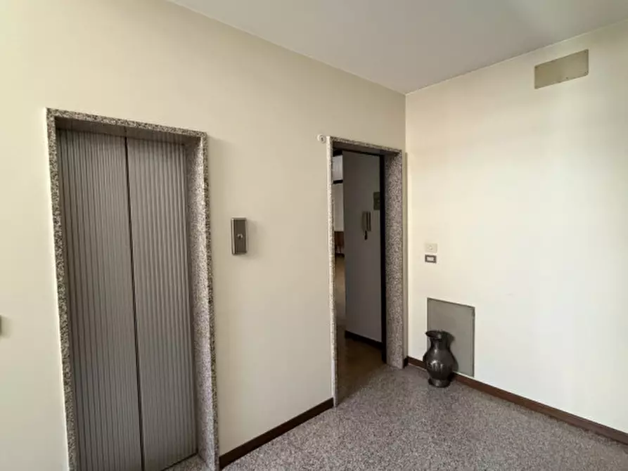 Immagine 4 di Appartamento in affitto  in Via Divisione Nannetti n. 120 a Vittorio Veneto