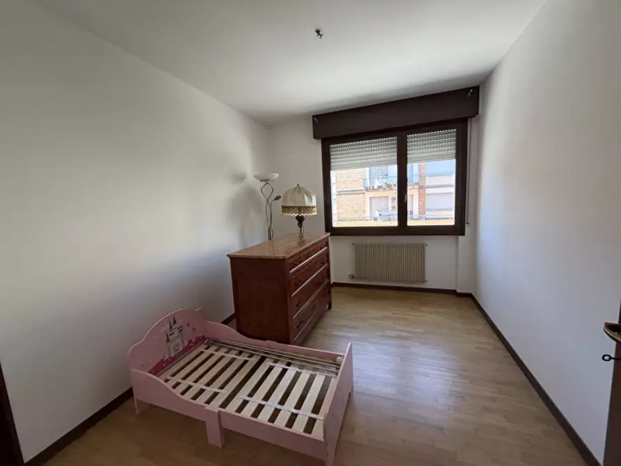 Immagine 10 di Appartamento in affitto  in Via Divisione Nannetti n. 120 a Vittorio Veneto