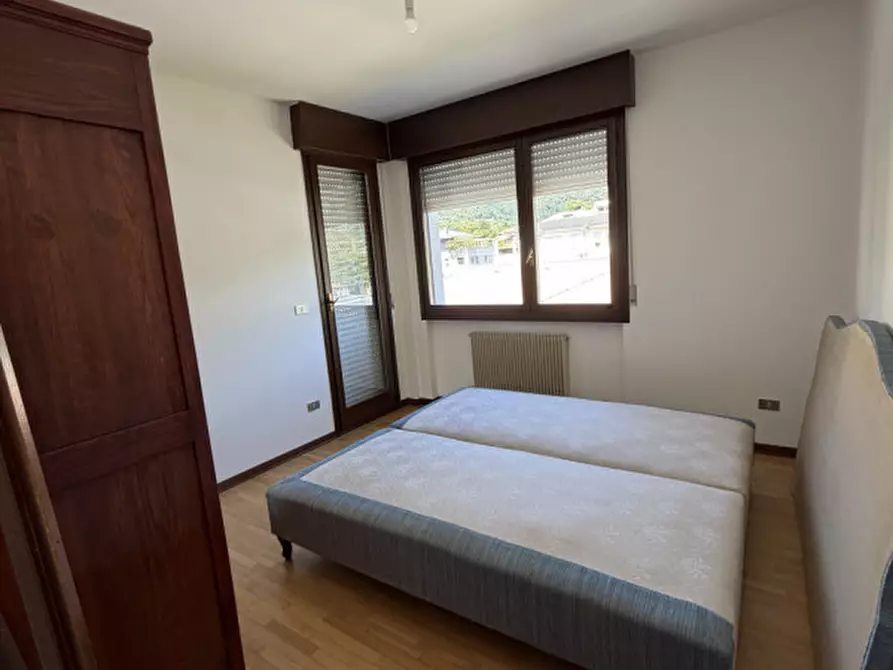 Immagine 14 di Appartamento in affitto  in Via Divisione Nannetti n. 120 a Vittorio Veneto