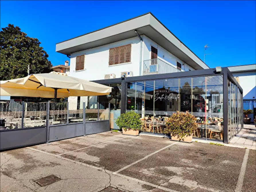 Immagine 1 di Appartamento in vendita  in Via Venezia 37 a Peschiera Del Garda