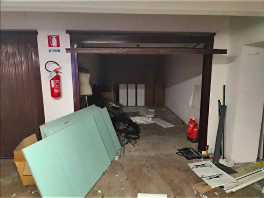 Immagine 6 di Appartamento in vendita  in Via Venezia 37 a Peschiera Del Garda