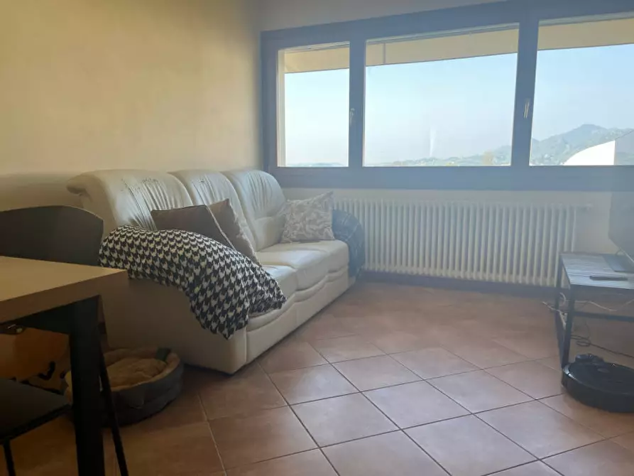 Immagine 1 di Appartamento in affitto  in Via Dolomiti n. 13 a Cappella Maggiore
