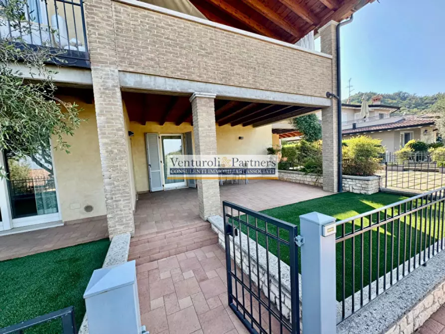 Immagine 2 di Appartamento in vendita  in Via San Rocco 34 a Soiano Del Lago