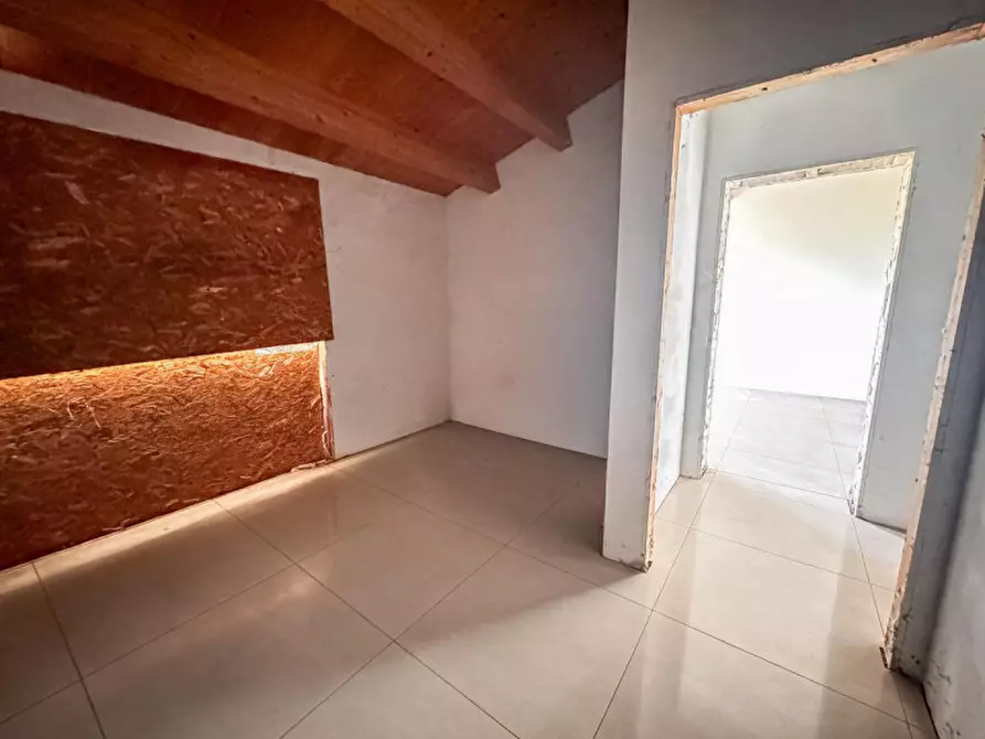 Immagine 12 di Casa indipendente in vendita  in Via Buzzacarina a Borgo Veneto