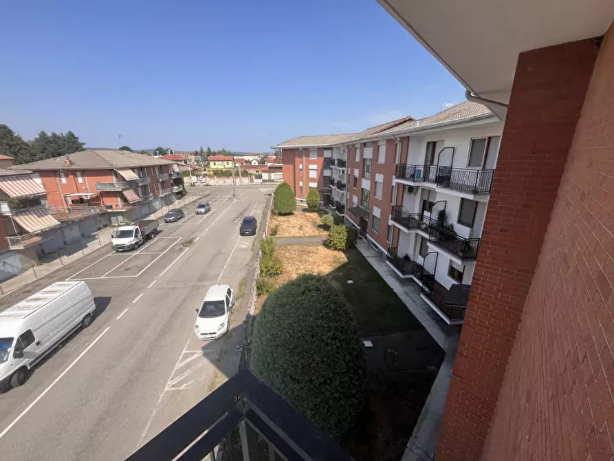 Immagine 27 di Appartamento in vendita  in Via Uligini, 17 a Rivarolo Canavese