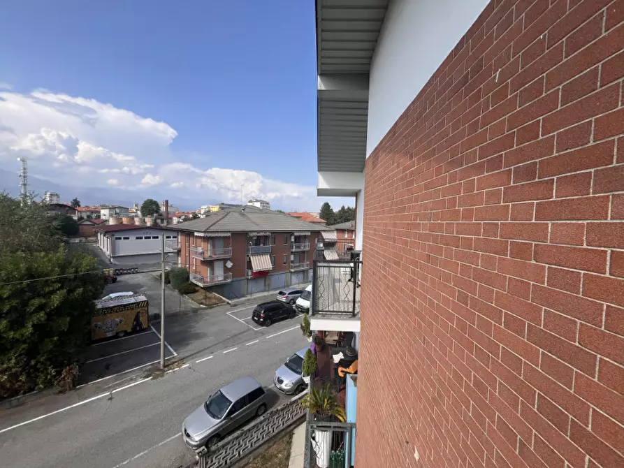 Immagine 29 di Appartamento in vendita  in Via Uligini, 17 a Rivarolo Canavese