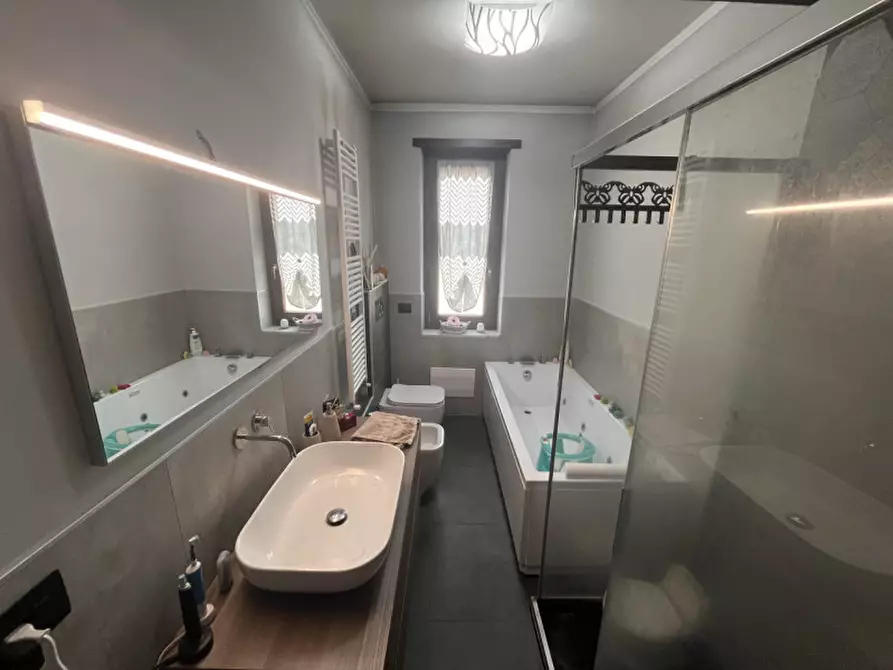 Immagine 38 di Appartamento in vendita  in Via Uligini, 17 a Rivarolo Canavese