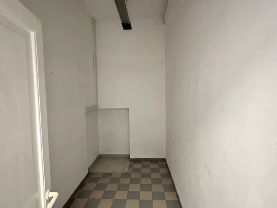 Immagine 3 di Laboratorio in vendita  in Via Piave a Venezia