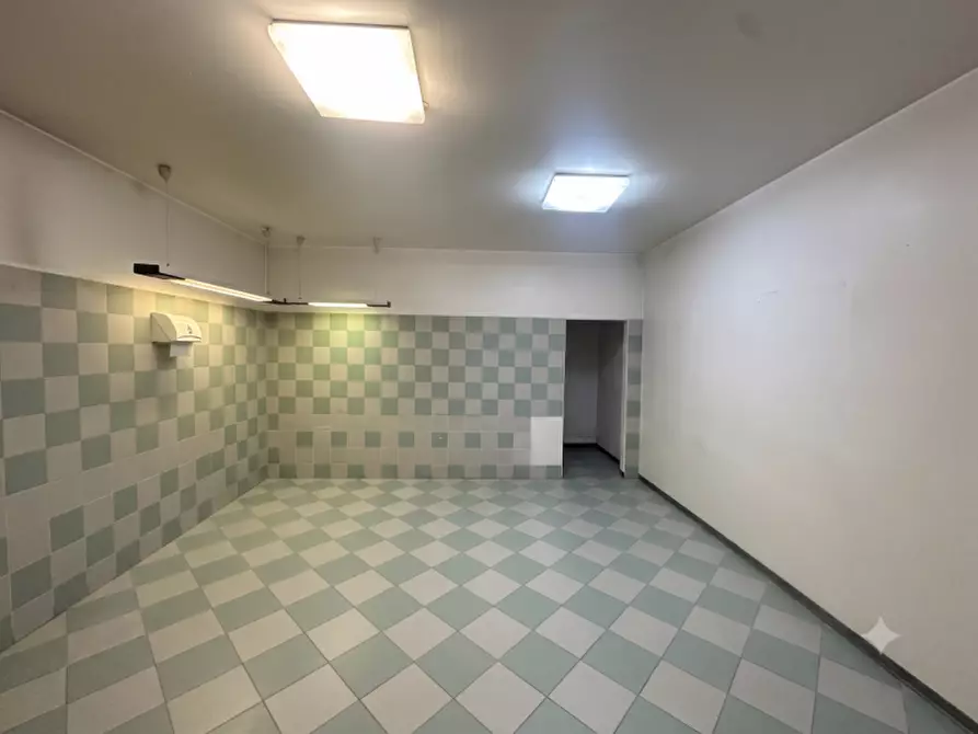 Immagine 4 di Laboratorio in vendita  in Via Piave a Venezia