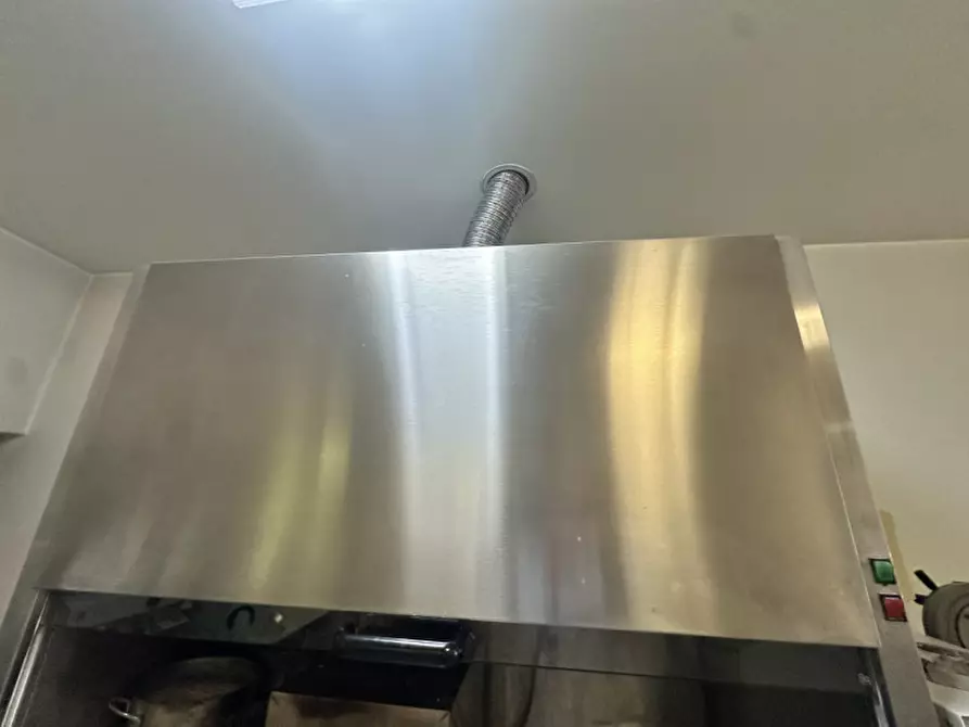Immagine 5 di Laboratorio in vendita  in Via Piave a Venezia