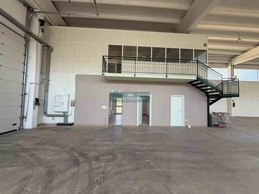 Immagine 6 di Capannone industriale in affitto  in via dell'artigianato a Mozzecane