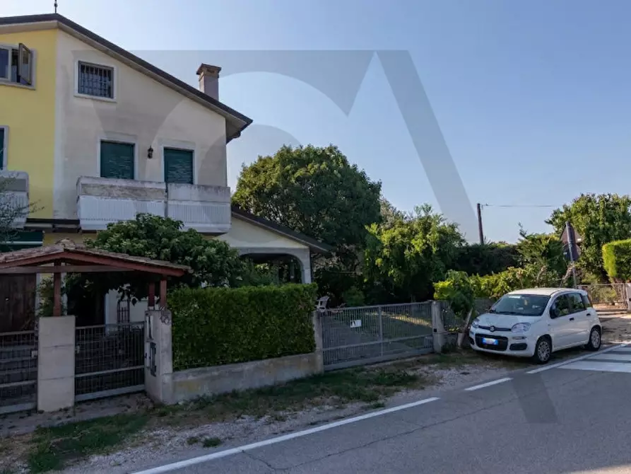 Immagine 4 di Casa bifamiliare in vendita  a Ponte San Nicolò