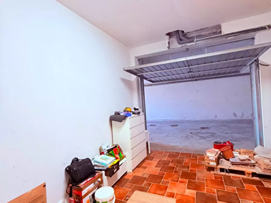 Immagine 43 di Casa trifamiliare in vendita  in via frascati a Rocca Di Papa