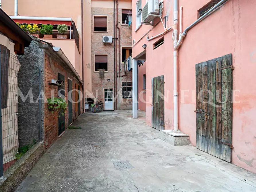 Immagine 14 di Appartamento in vendita  in Via Arianuova a Ferrara