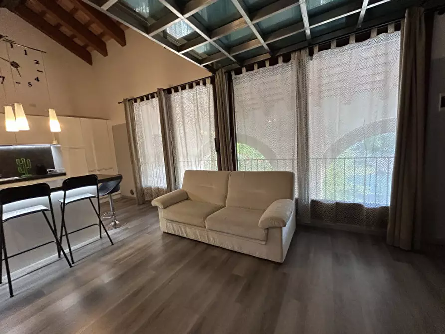 Immagine 9 di Appartamento in vendita  in Via Pionara a Venezia