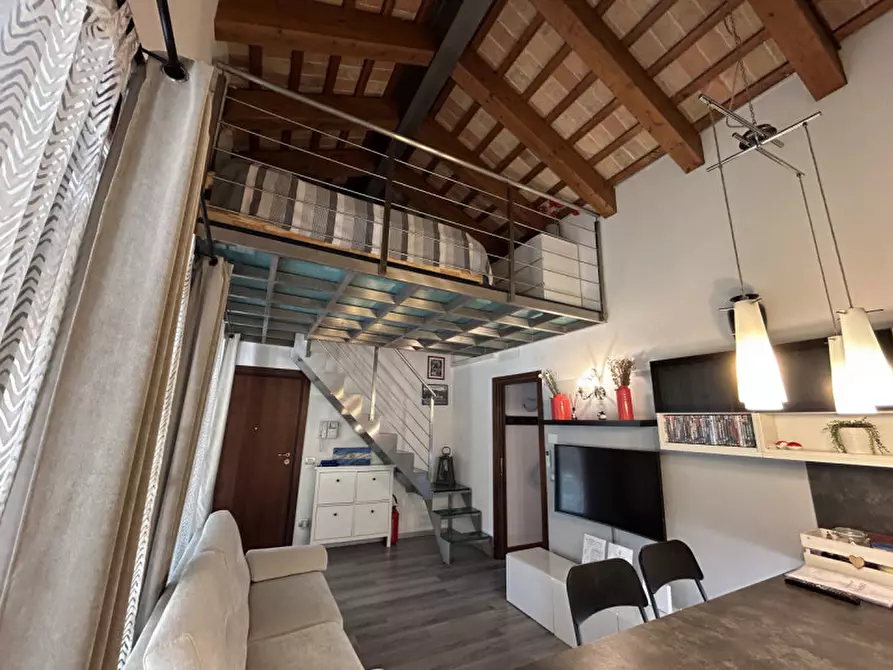 Immagine 12 di Appartamento in vendita  in Via Pionara a Venezia