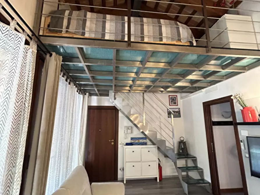 Immagine 14 di Appartamento in vendita  in Via Pionara a Venezia