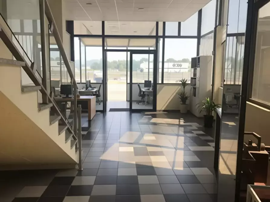 Immagine 4 di Ufficio in affitto  in Via Brenta a Vicenza