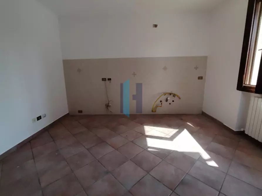 Immagine 5 di Appartamento in vendita  a Rovato