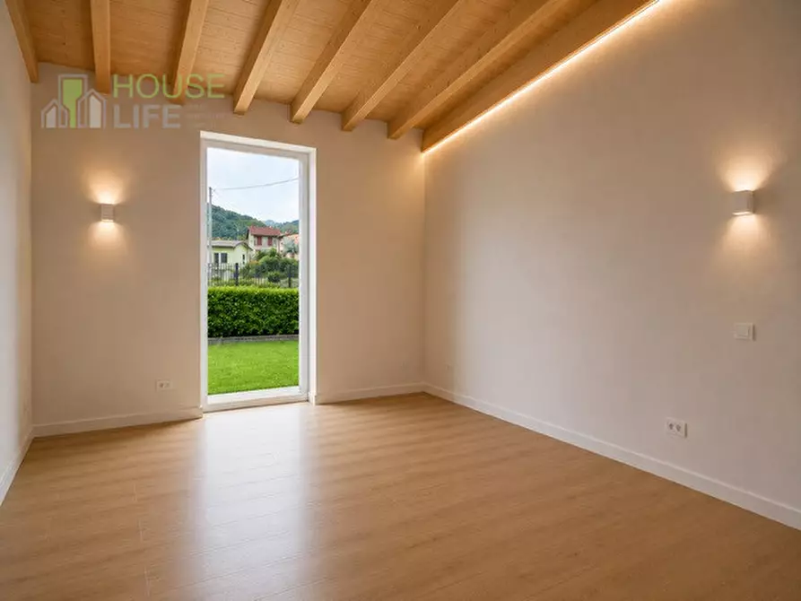 Immagine 4 di Casa indipendente in vendita  in via Battistini a Monte Di Malo