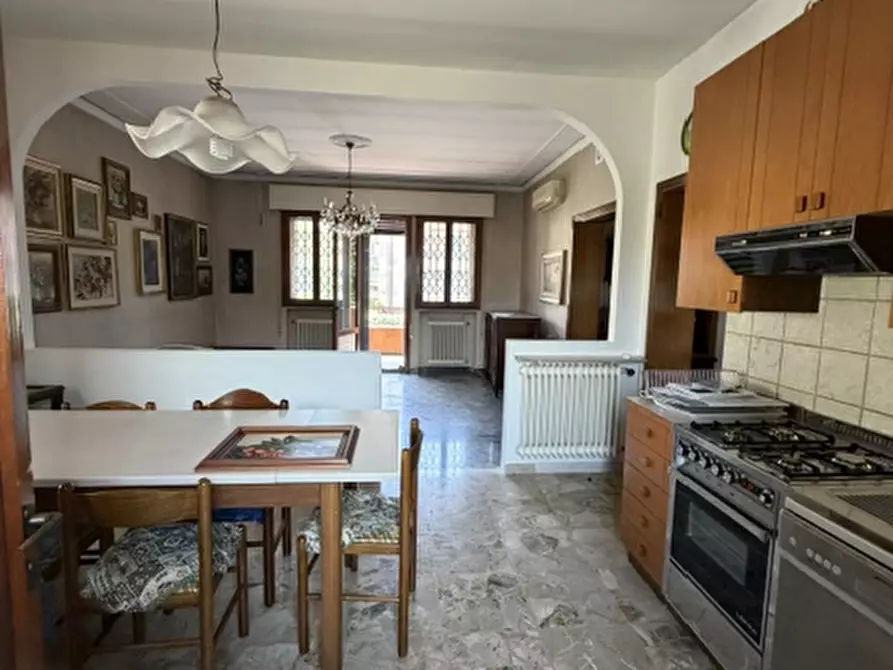 Immagine 10 di Casa indipendente in vendita  a Selvazzano Dentro
