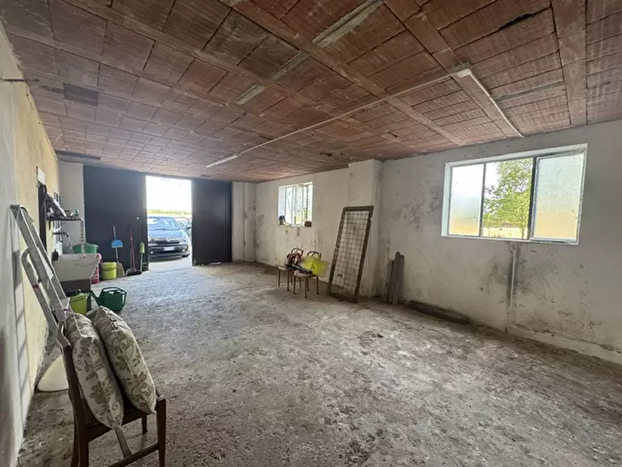 Immagine 15 di Rustico / casale in vendita  a Rovolon