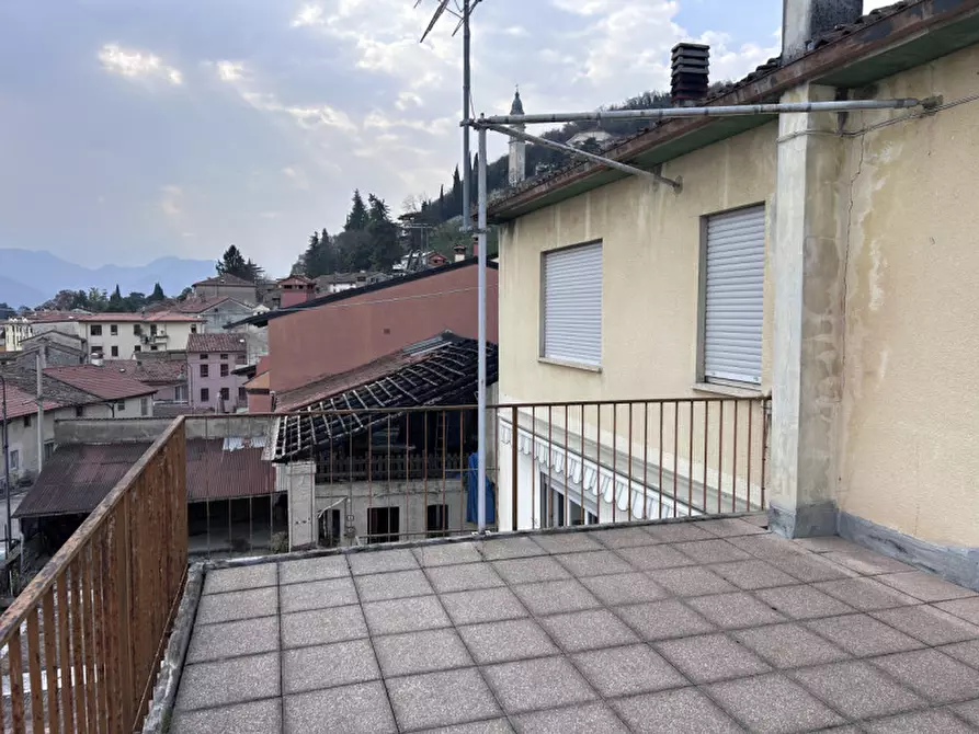 Immagine 5 di Palazzo in vendita  in VIA LESINA DI SOPRA a Santorso