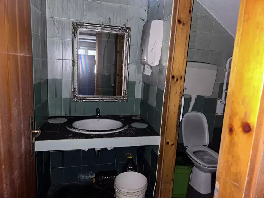 Immagine 10 di Palazzo in vendita  in VIA LESINA DI SOPRA a Santorso