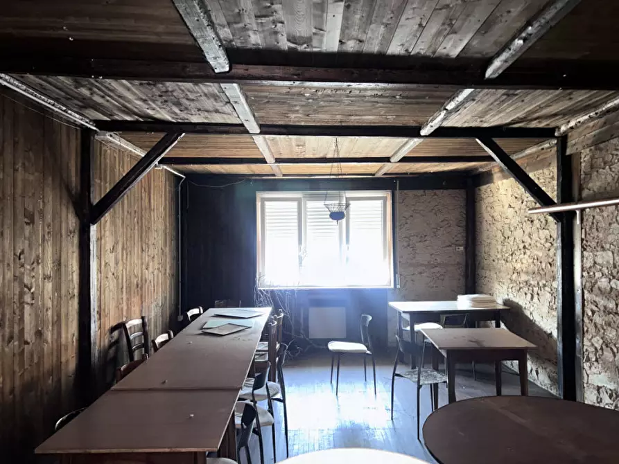 Immagine 12 di Palazzo in vendita  in VIA LESINA DI SOPRA a Santorso