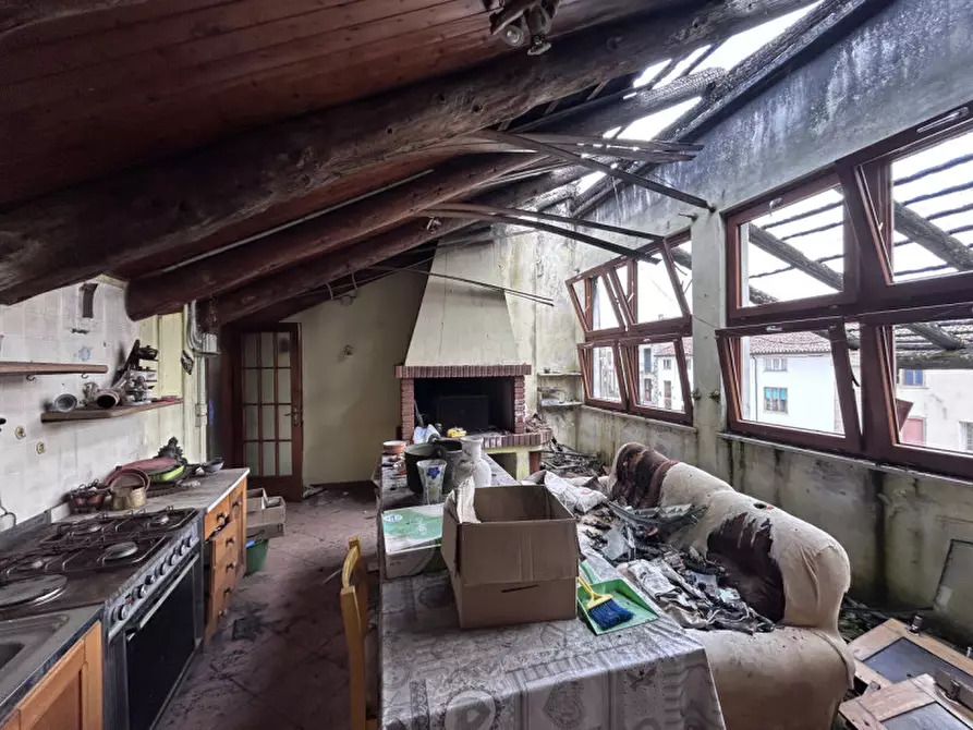 Immagine 13 di Palazzo in vendita  in VIA LESINA DI SOPRA a Santorso