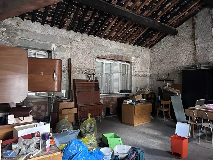 Immagine 15 di Palazzo in vendita  in VIA LESINA DI SOPRA a Santorso