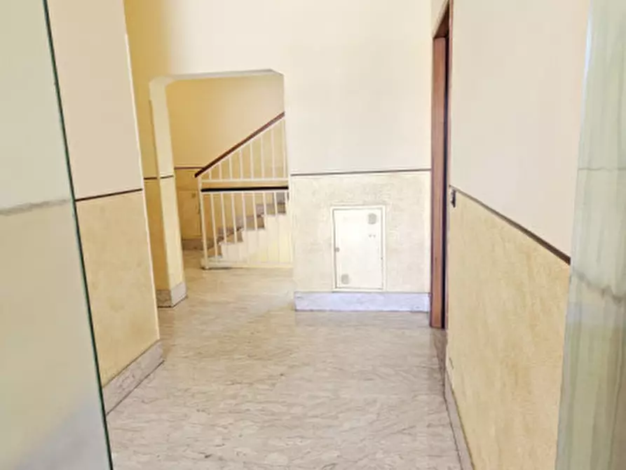 Immagine 4 di Appartamento in vendita  in VIA BRUNO BUOZZI 18 a Asti