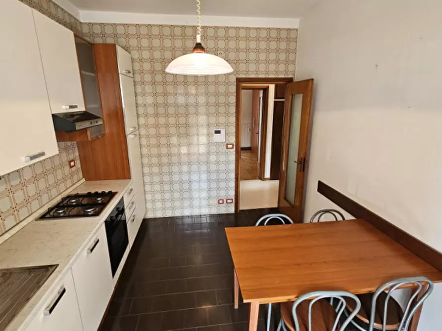 Immagine 10 di Appartamento in vendita  in VIA BRUNO BUOZZI 18 a Asti