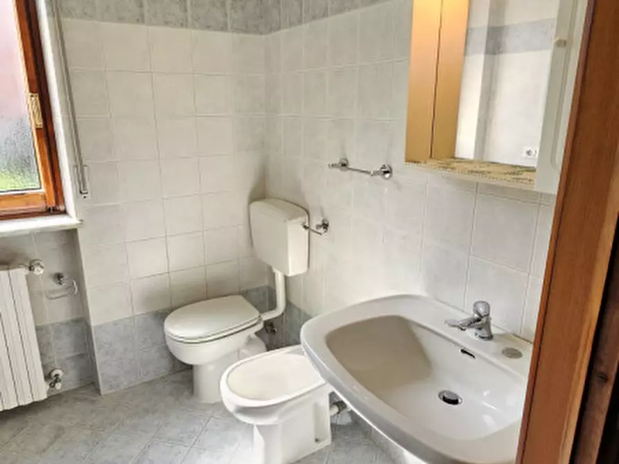 Immagine 15 di Appartamento in vendita  in VIA BRUNO BUOZZI 18 a Asti