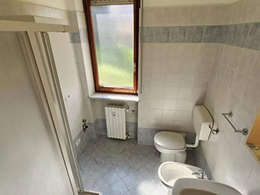 Immagine 16 di Appartamento in vendita  in VIA BRUNO BUOZZI 18 a Asti