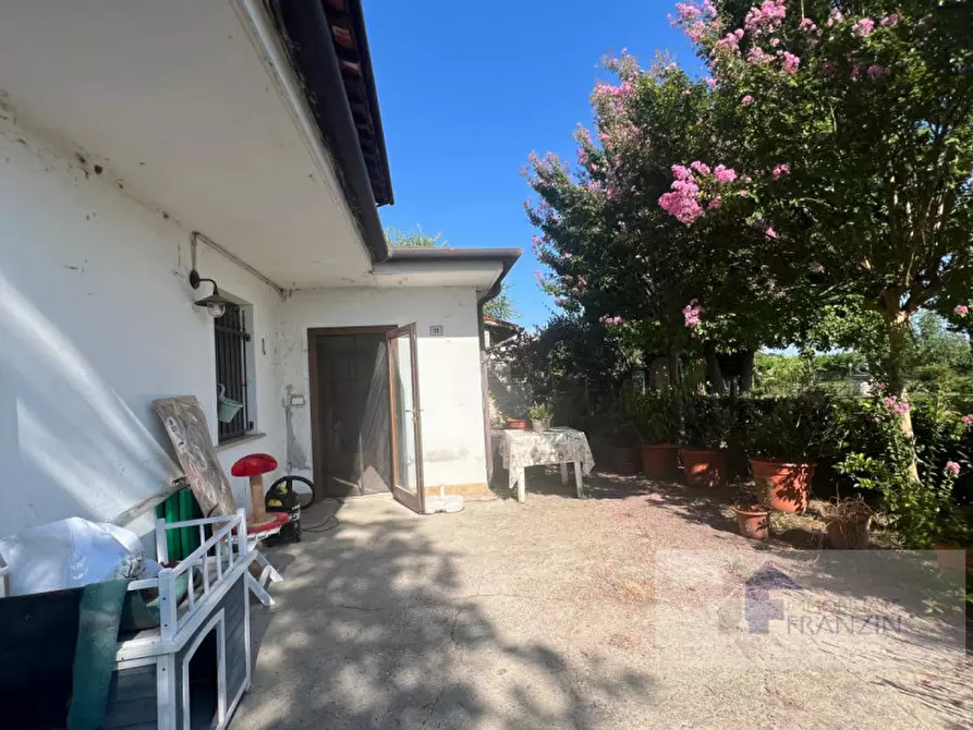Immagine 5 di Villetta a schiera in vendita  in VIA PER MEOLO 11 a Roncade