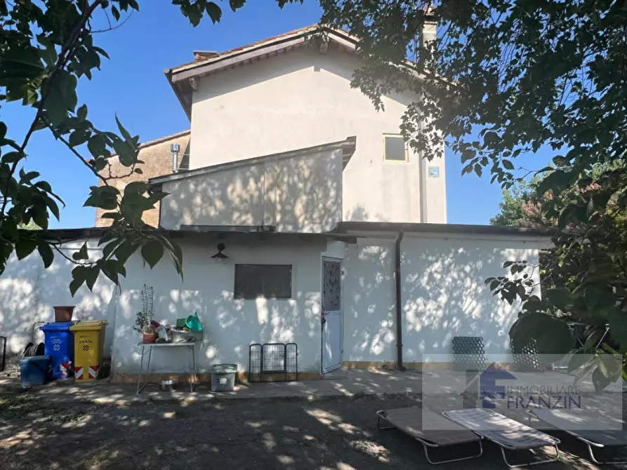 Immagine 15 di Villetta a schiera in vendita  in VIA PER MEOLO 11 a Roncade