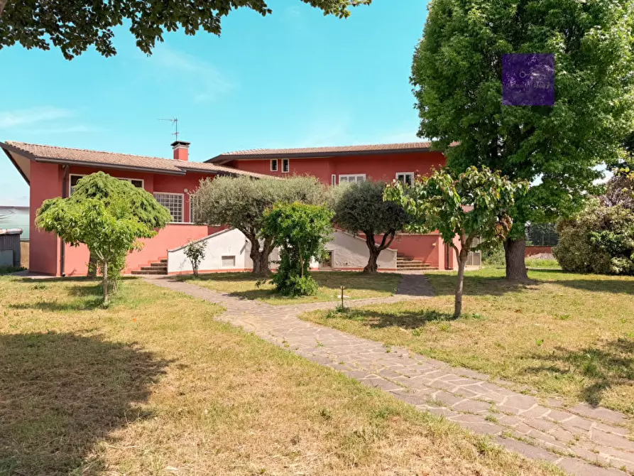 Immagine 1 di Villa in vendita  a Granze