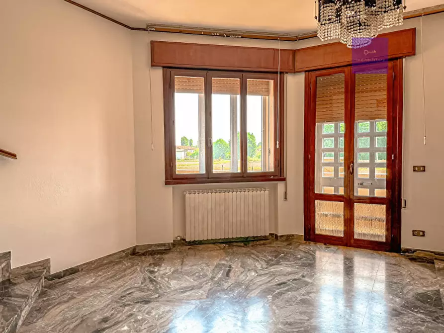Immagine 11 di Villa in vendita  a Granze